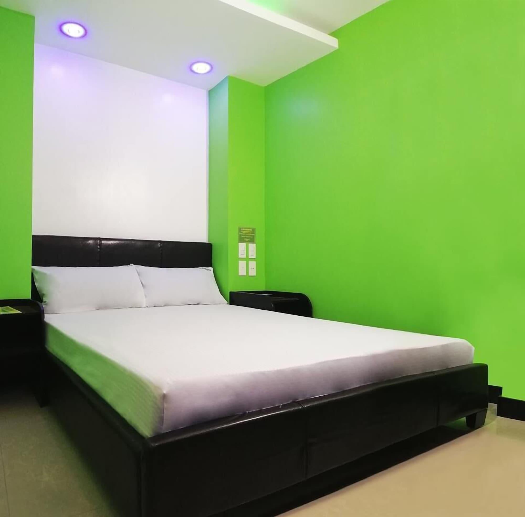 Hotel Reddoorz At Ranchotel Bayanan Alabang