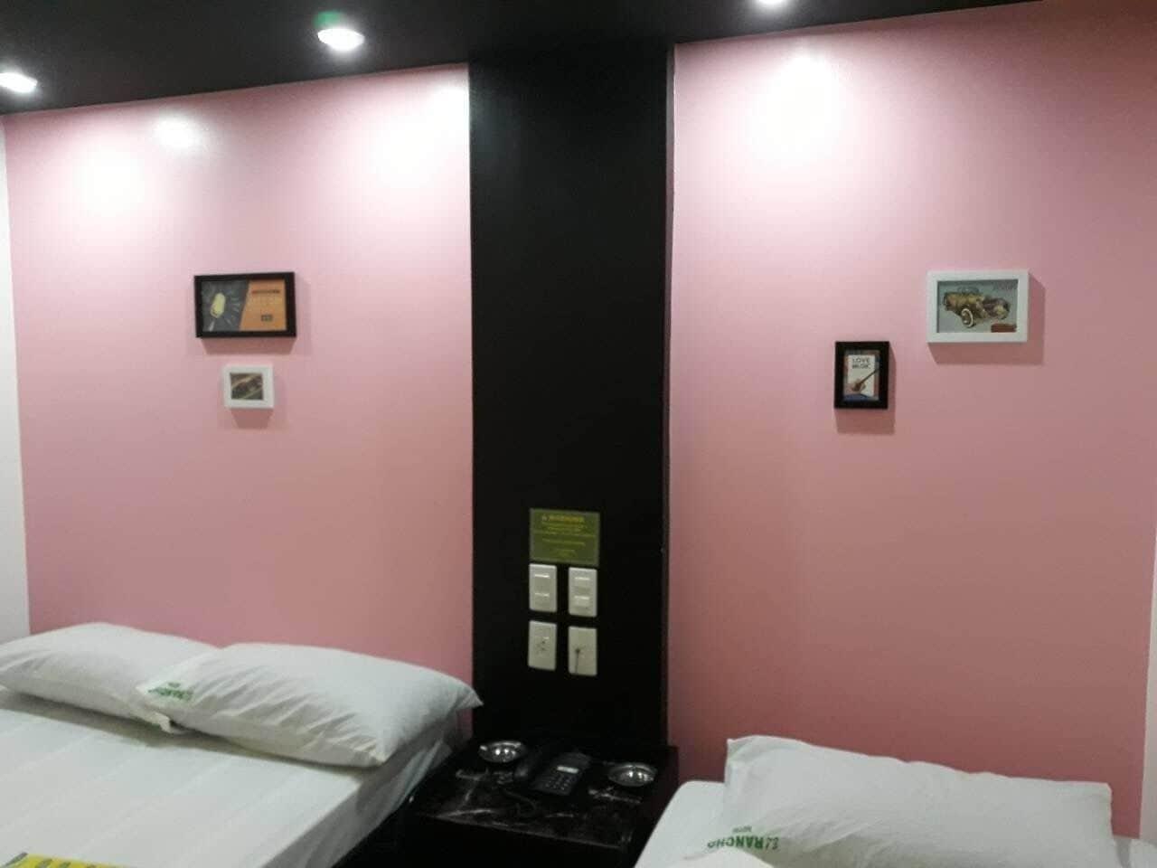 Hotel Reddoorz At Ranchotel Bayanan Alabang Muntinlupa City
